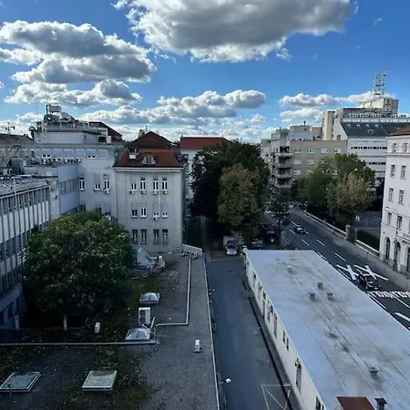 Modern Apartment Centrally Located Zagreb Exterior photo