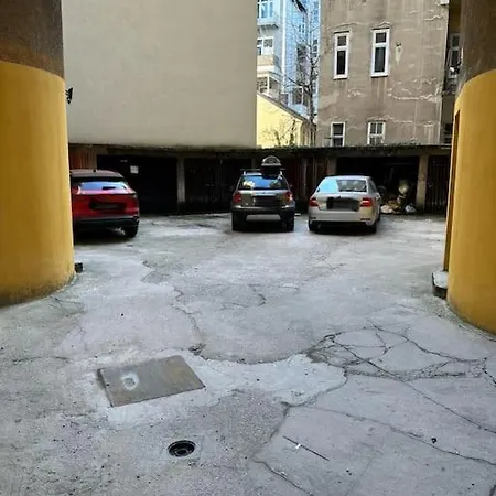 Modern Apartment Centrally Located Zagreb Exterior photo