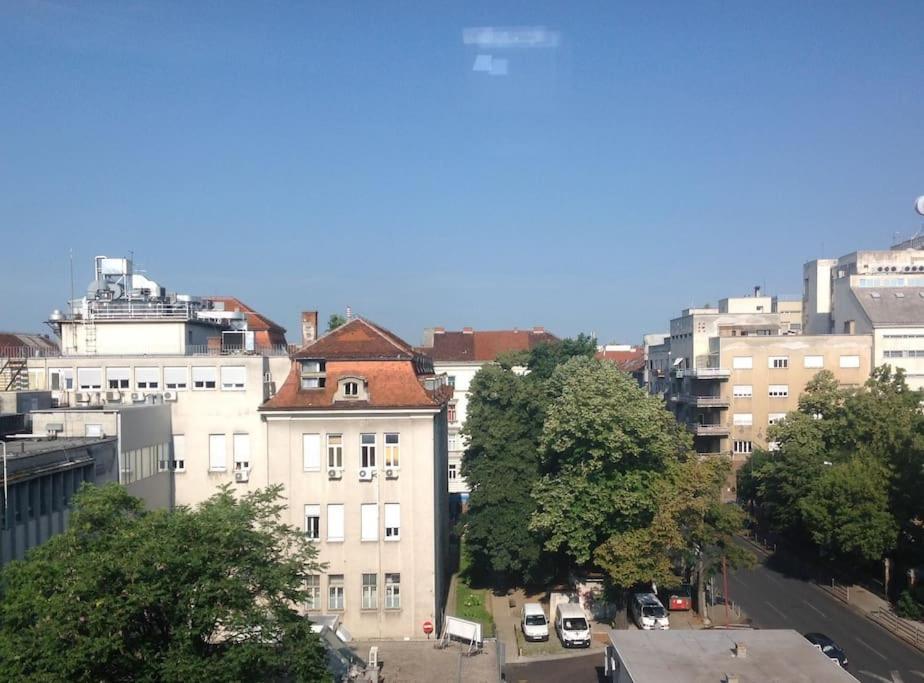Modern Centrally Located Lägenhet Zagreb