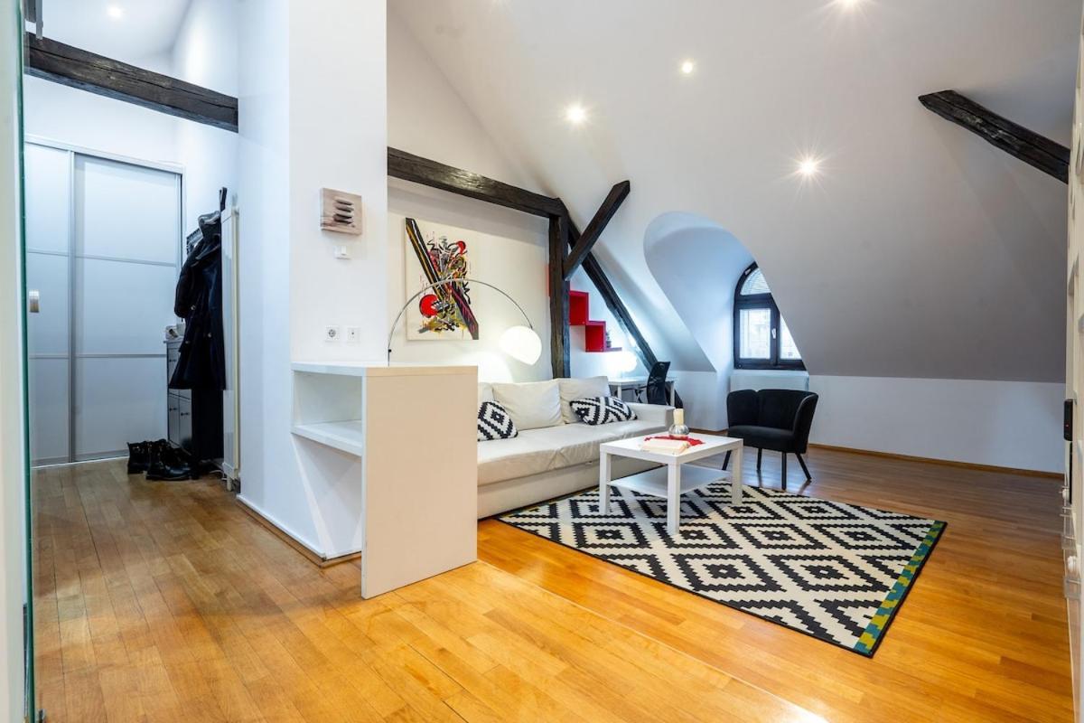 Modern Centrally Located *