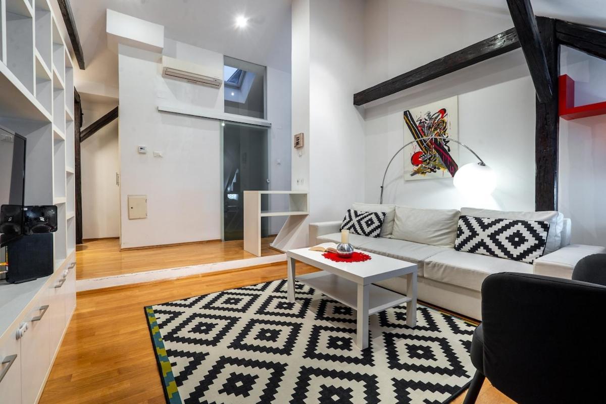 Modern Centrally Located *
